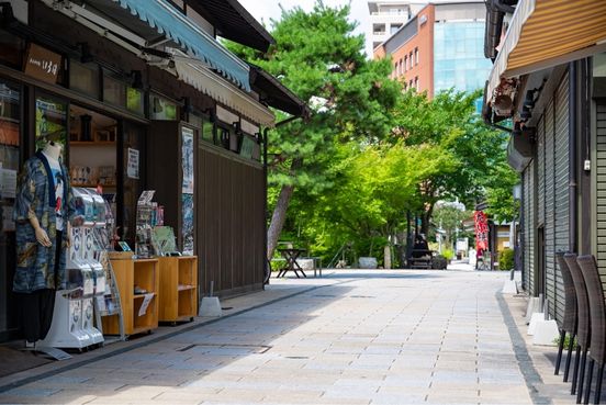 縄手通り商店街